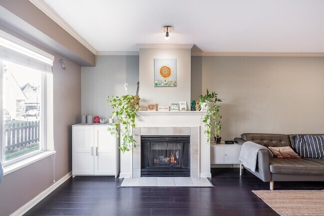 Photo du bâtiment - 18883-18865 65 Ave