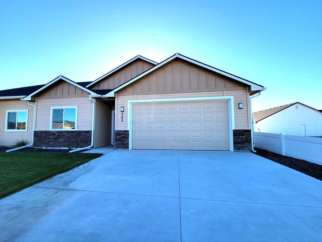 745 Pilot St, Payette, ID 83661 House Rental in Payette, ID