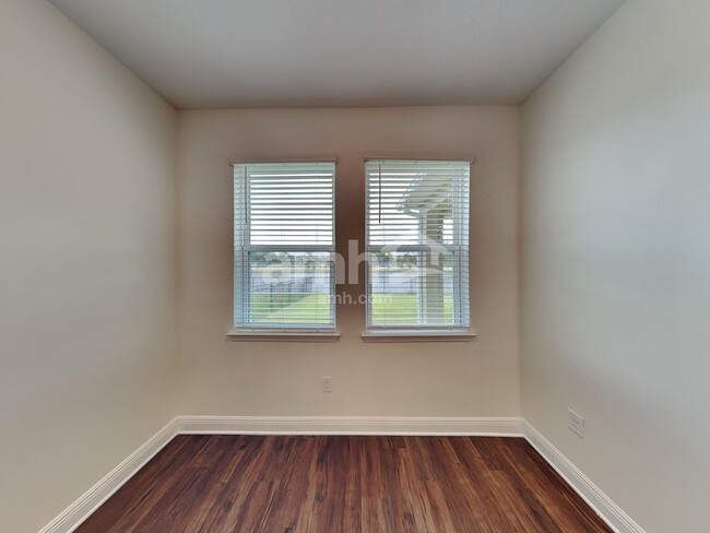 Building Photo - 14538 Cedar Mill Drive