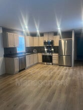 Building Photo - 1017-1017 Gibraltor Ave