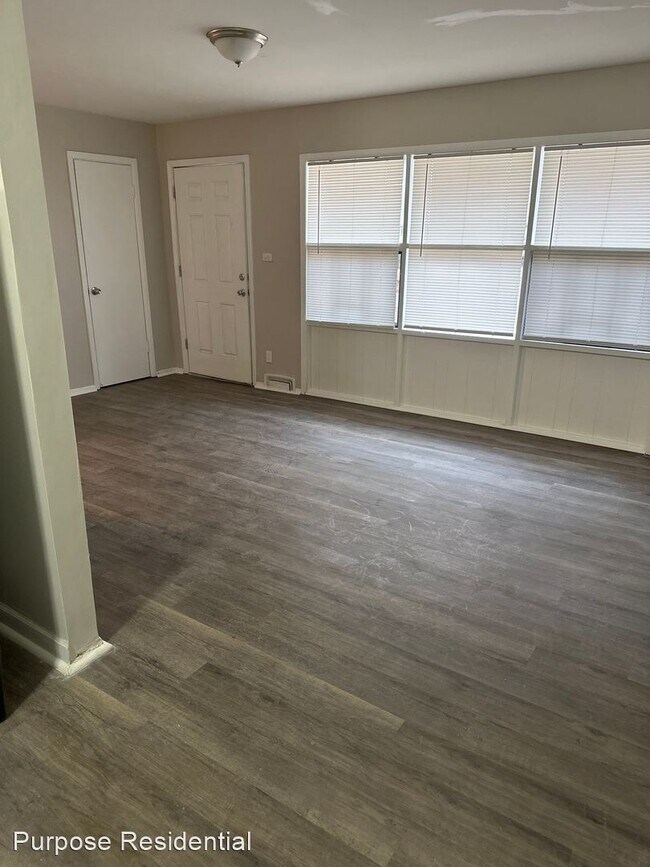 Foto del edificio - 3 br, 1 bath House - 11404 Richmond Ave