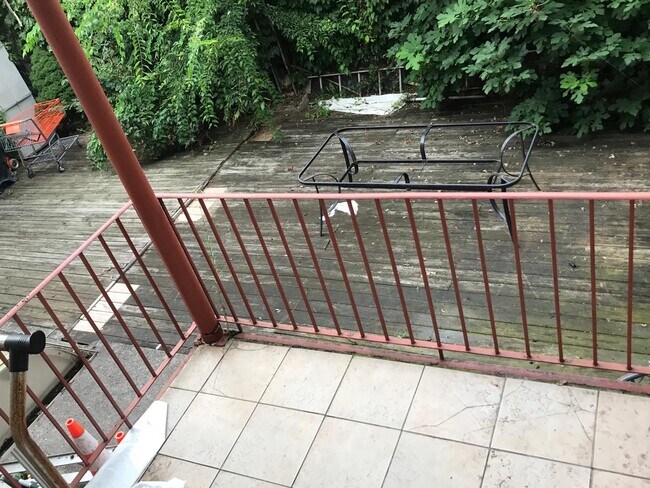 Foto del edificio - 2156 84th St