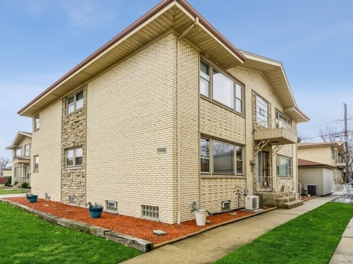 7531 W Higgins Rd Unit 1S, Chicago, IL 60631 Condo for Rent in
