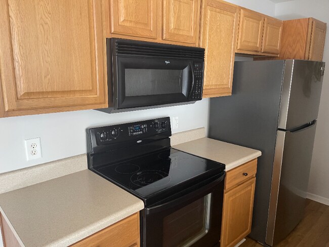 Building Photo - 38 Woodhaven Dr
