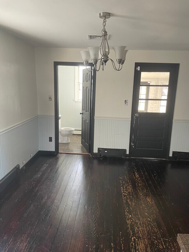 118 S Fourth St, Emmaus, PA 18049 House Rental in Emmaus, PA