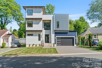 Building Photo - 3008 Holt St