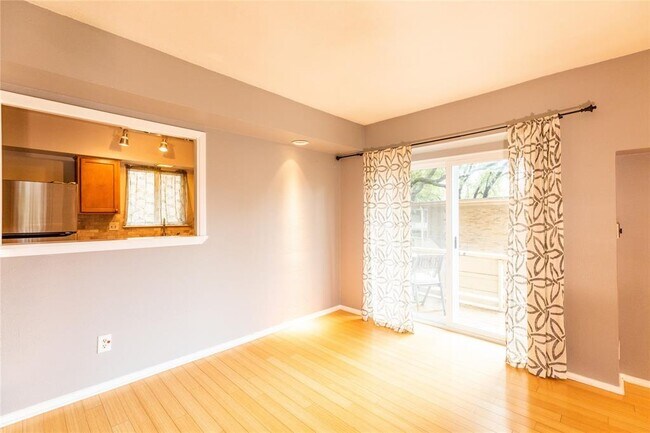 Building Photo - 2525 Turtle Creek Blvd