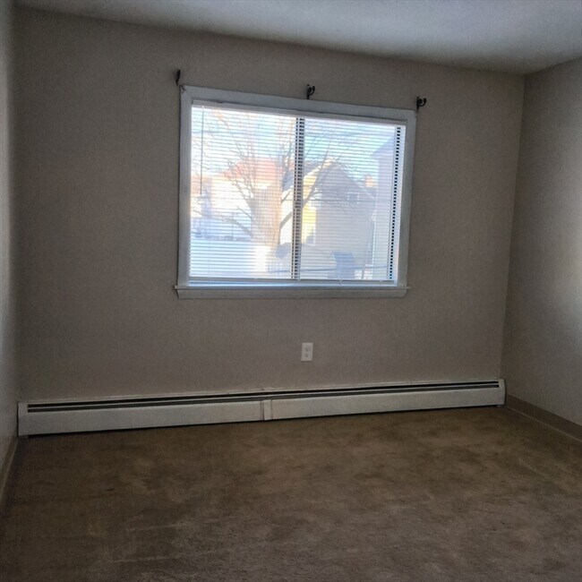 Foto del edificio - 180 Fulton St