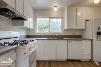 Building Photo - 1707 Lemon Heights Dr