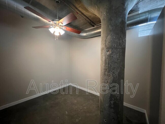 Foto del edificio - 1635 Washington Ave