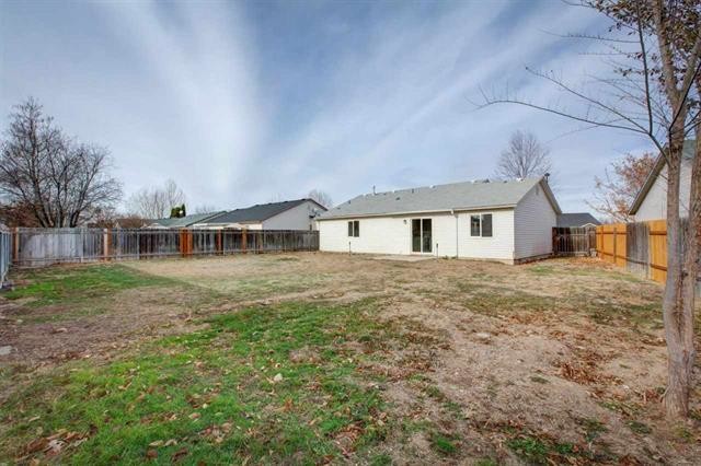 Building Photo - Great, Recently Refurbished 3/2 House in Kuna