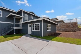 Building Photo - 81 Makawao Ave