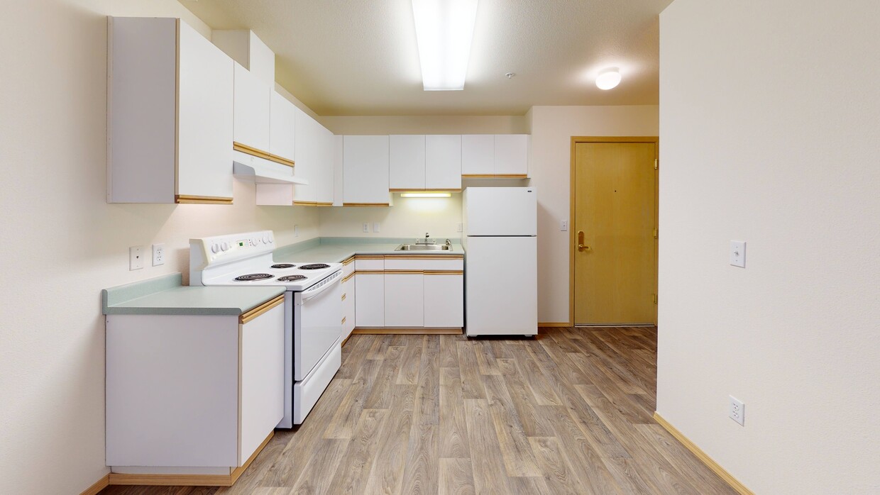 Foto principal - Alderwood Court Senior Affordable Apartments