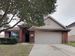 Building Photo - 9010 York Hollow Ln
