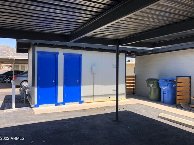 Building Photo - TERRIFIC 2 BEDROOMS 1 BATH SINGLE LEVEL UNIT FOR LEASE $300 MOVE IN SPECIAL