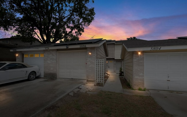 Foto del edificio - 5806 Rue Royale