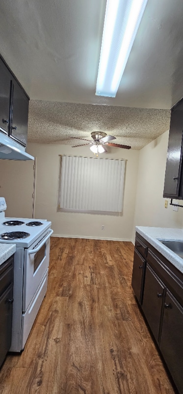 Foto del edificio - 10635 Colima Rd