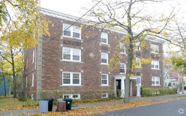Primary Photo - 1 Atlantic St