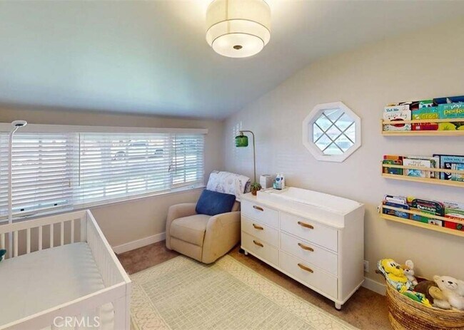 Foto del edificio - 3208 W Ravenswood Dr