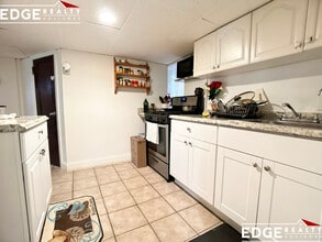 Building Photo - 31 Hopedale St