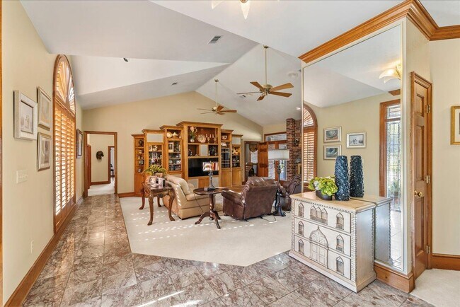 Building Photo - 9027 Winged Foot Dr