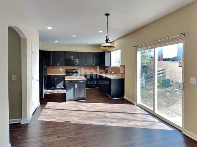 Building Photo - 22262 E Bellewood Pl