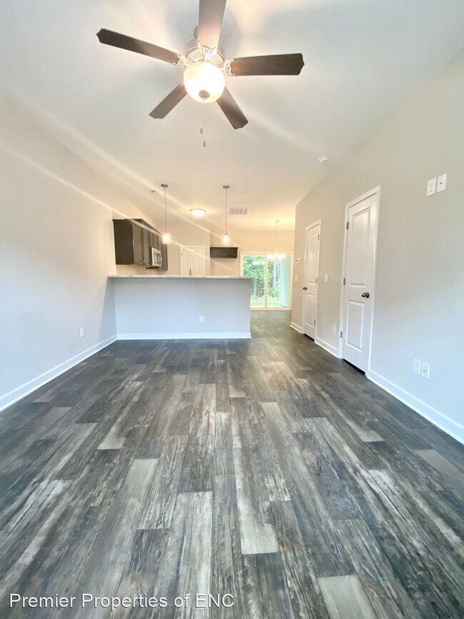 Foto del edificio - 2 br, 2.5 bath House - 12 Jaydn Drive W