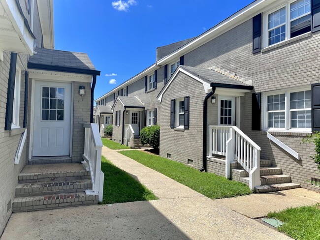 Foto del edificio - Fenner Gardens Apartments