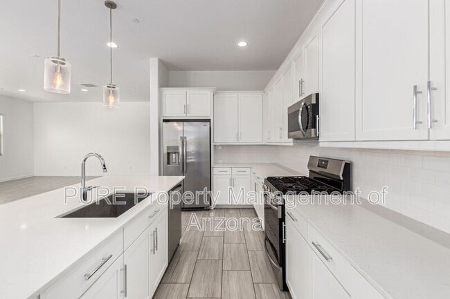Building Photo - 12414 W Via Caballo Blanco