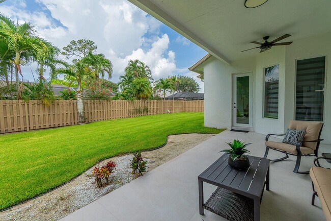 Photo - 13590 Jonquil Pl (Wellington, FL) House