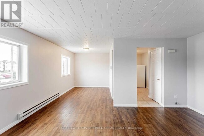 Photo du bâtiment - 303 Frontenac Ave