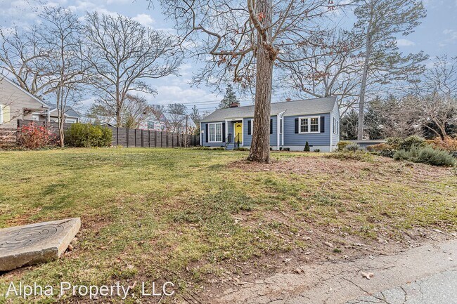 Building Photo - 3 br, 2 bath House - 12 Wedgewood Dr