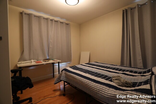 Foto del edificio - 17 Vineland St
