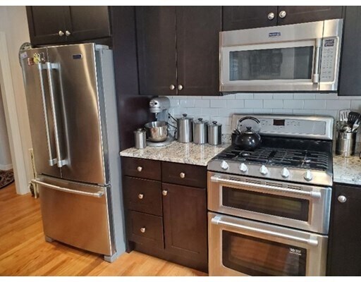 Foto del edificio - 15 Titcomb St