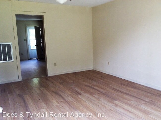 Building Photo - 104-204 McNeill Ln