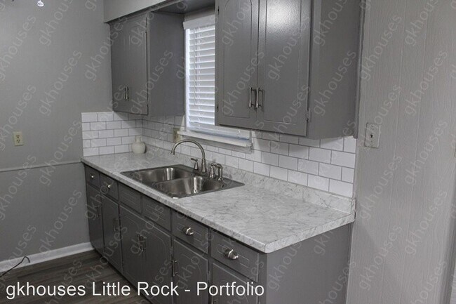 Building Photo - 3 br, 1.5 bath House - 1705 Jr Deputy Rd