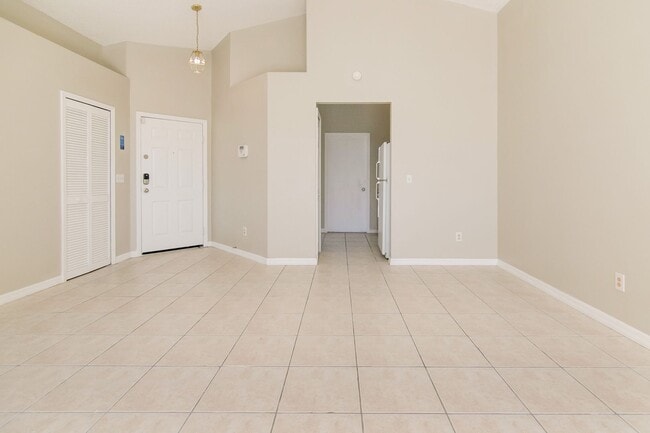 Foto del edificio - RENT BY MARCH 15TH and RECEIVE 2 WEEKS OFF...