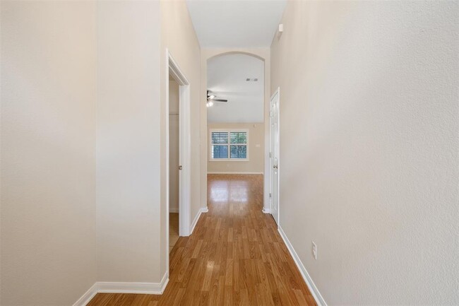 Building Photo - 2203 Bakers Way