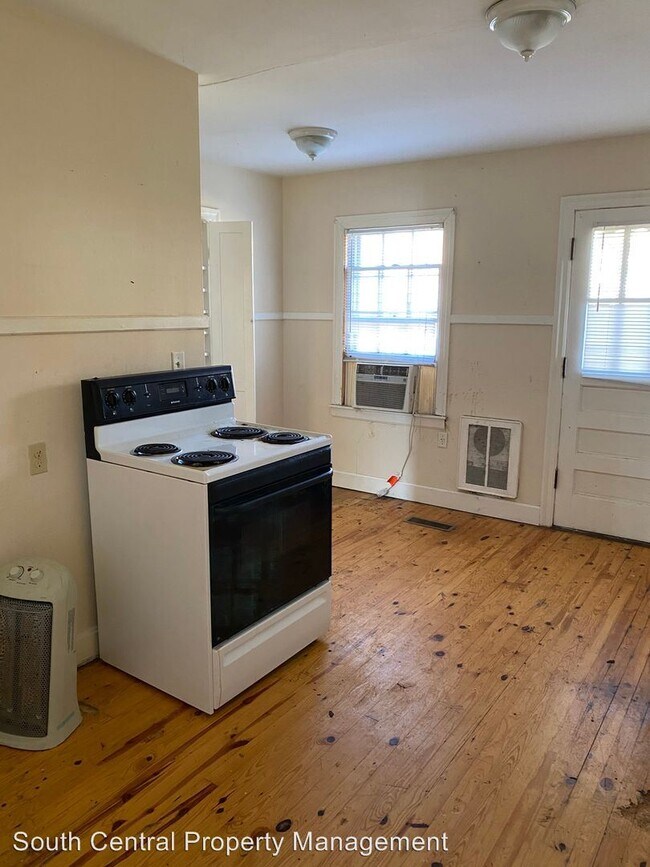 Building Photo - 2 br, 1 bath House - 1523 Park Street Apt A
