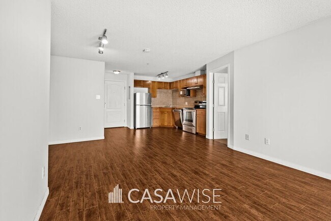 Photo du bâtiment - 3425-319 19 St NW