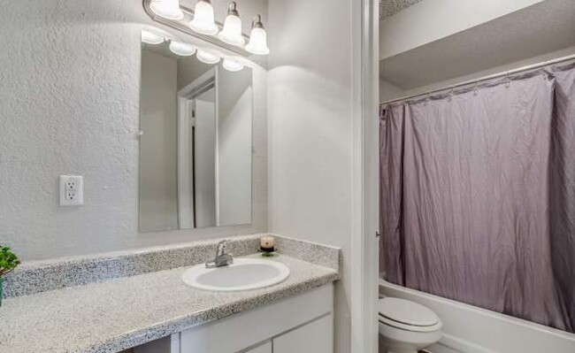 Building Photo - 1 bedroom in North Richland Hills TX 76180