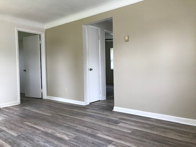 Living Room - 45 Crestview Dr