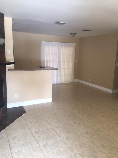 Foto del edificio - 5567 SW 6th Ct