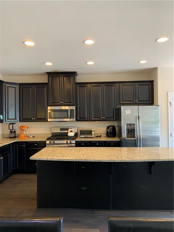Foto del edificio - 11901 Shire Ln