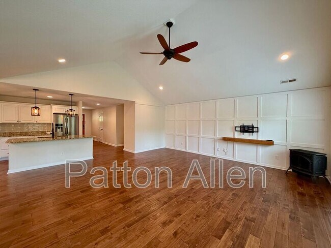 Foto del edificio - 47 Parrot Rd