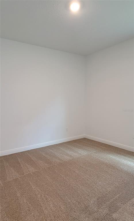 Building Photo - 15142 Lake Bessie Loop