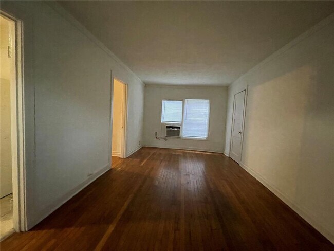Foto del edificio - 4812 Hazard St