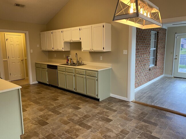 Foto del edificio - 1316 Liverpool Ln