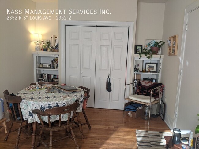 Building Photo - 2352 N St Louis Ave