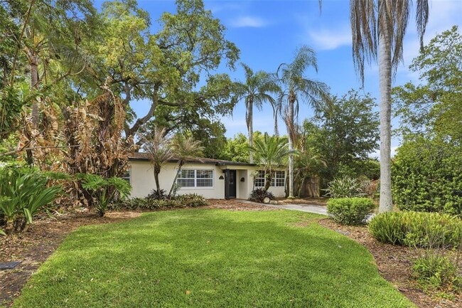 Foto del edificio - 2518 Weber St